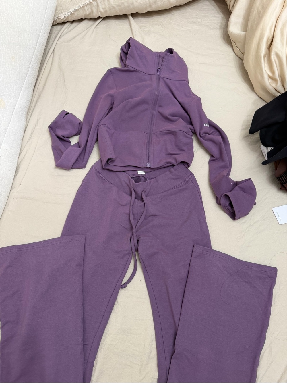 ALO Yoga Lavender Purple Hooded Zip Jacket & Wide-Leg Pants Set